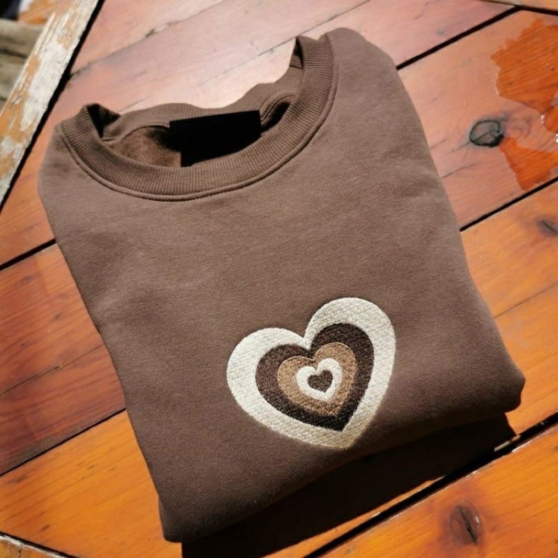 LOVE SIGN BORDIR CREWNECK SWEATER OVERSIZE WANITA