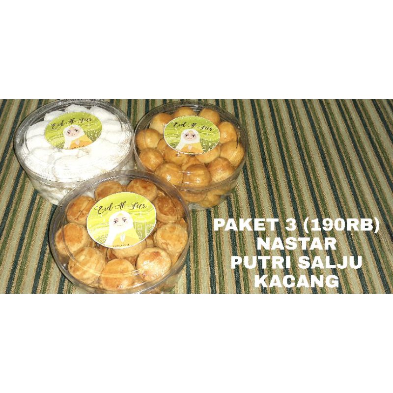

PAKET HAMPERS LEBARAN | PAKET HAMPERS IDUL FITRI 3 - KUE KERING NASTAR, KACANG, PUTRI SALJU