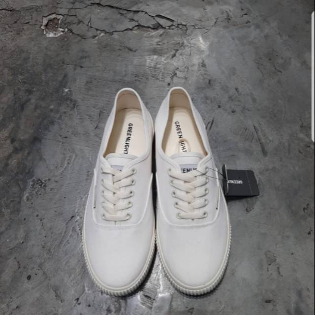 greenlight sepatu