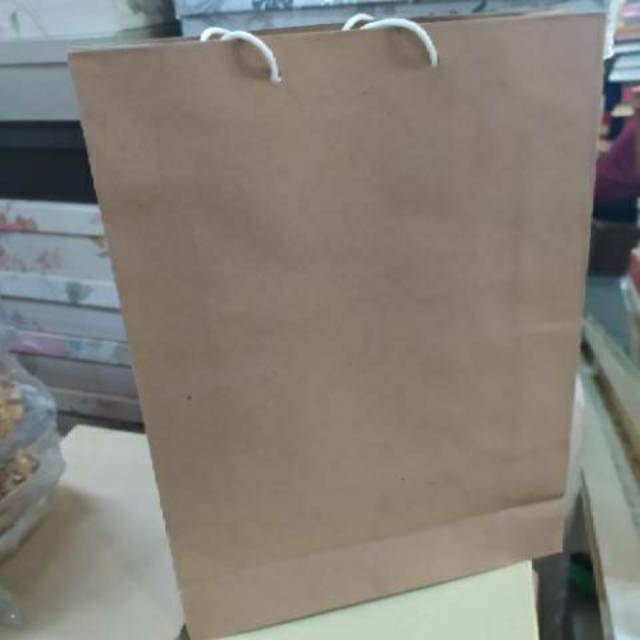 

Paper bag polio coklat polos isi 12pcs terlaris dan termurah