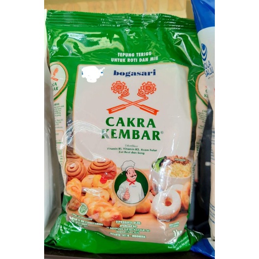 

Tepung Terigu Cakra Kembar Premium 1kg