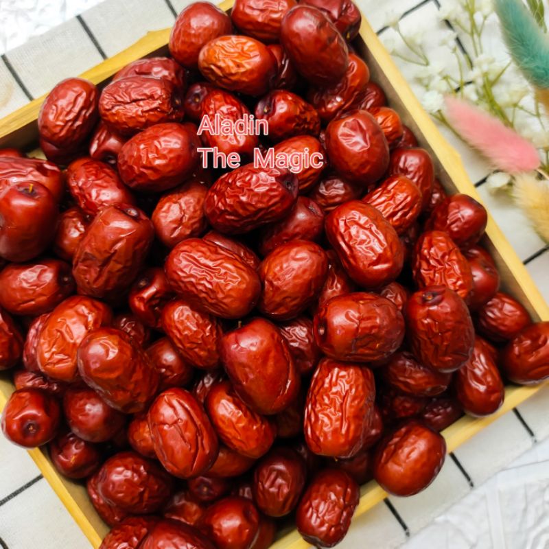 

Kurma merah "Angco" Jumbo 1kg