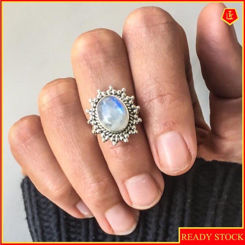 [Ready Stock]Classic Inlaid Moonstone Ring Retro Silver Exaggerated Elegant