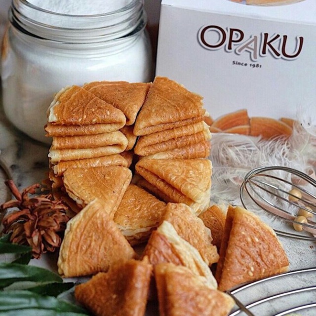 

Opak wijen, semprong wijen, kue opak, snack wijen, opak