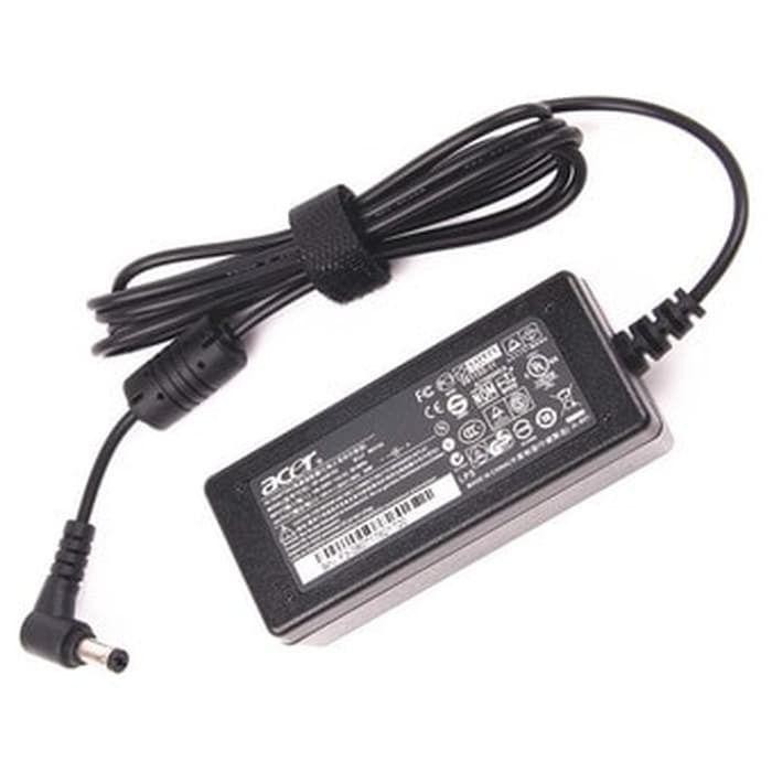 Adaptor Charger Laptop Acer One 14 Z1401 Z1402 - 19V-2.1A New