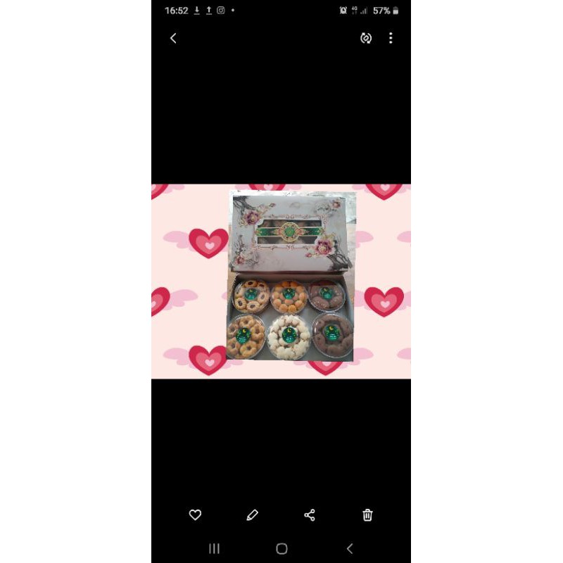 

Kue Paketan 6/hampers Homemade Enak n Halal Tnpa Pengawet!Uk 250 gr