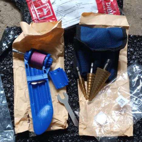 ¨wn[ Mata Bor Spiral Titanium Coated Alat Pertukangan Bor Peralatan Tukang Murah