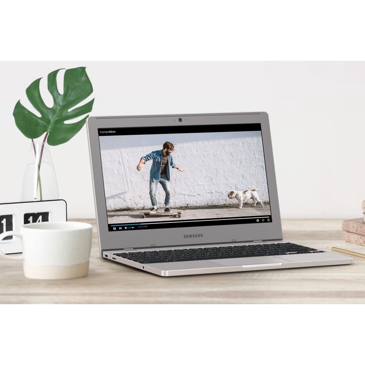 Samsung Chromebook 4 Ram 4/32 Platinum Titan