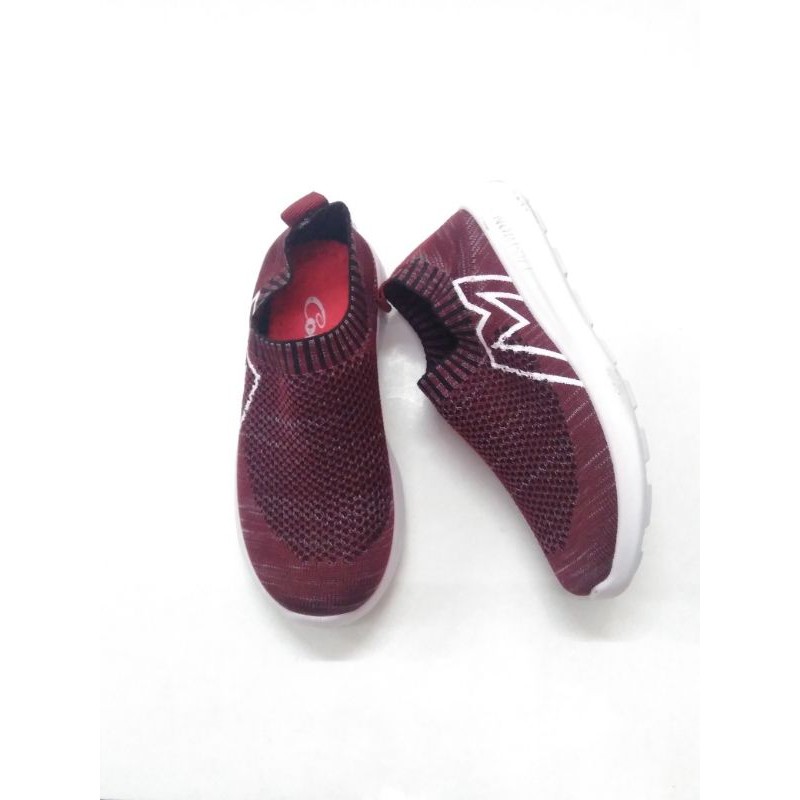 Sepatu slip on anak k COLLEGE art HX61 Wine