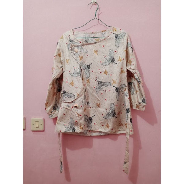 preloved blouse wanita lengan panjang satin