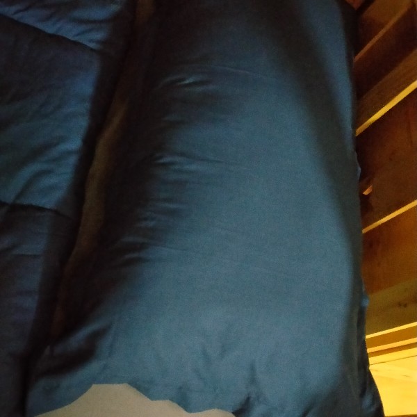 Marvelo Sarung Bantal Cinta Katun Polos Warna Warni