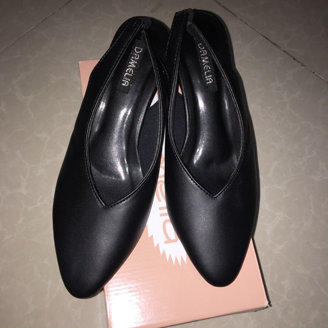 Sepatu heels/ sepatu hitam / sepatu santai by Damelia shoes Dhira black