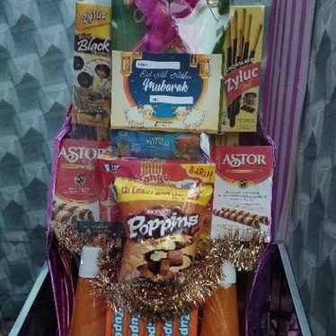 

PARCEL SELAMAT IDUL ADHA 2021 FREE KARTU UCAPAN/ SNACKS SIRUP PREMIUM