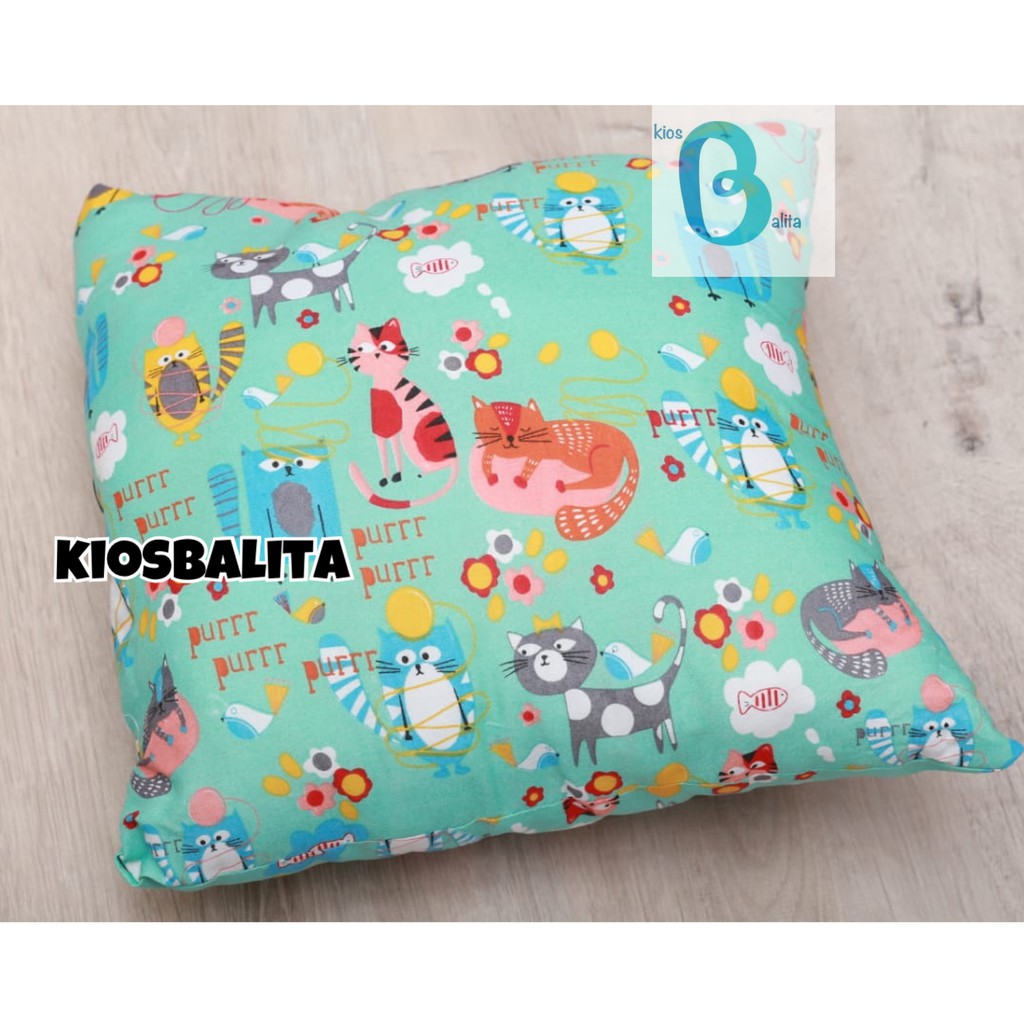 BANTAL SOFA MOTIF UKURAN 40 X 40 (BANTAL MENYATU TIDAK PAKAI SARUNG BANTAL)