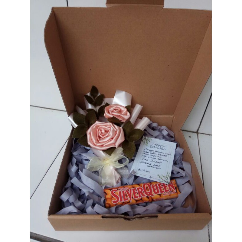 gift box | chocolate | box coklat | gif box buket | box buket | buket coklat | rezho vella craft