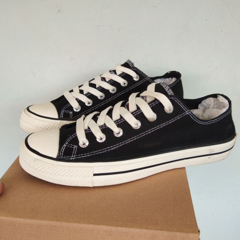 Sepatu motix original