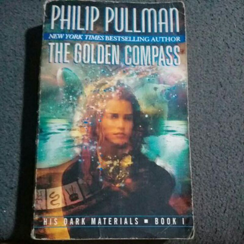 Novel Inggris : "THE GOLDEN COMPASS".