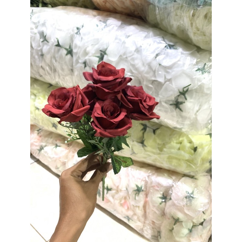 Tangkai Mawar K6 Bludru Import/Bunga Mawar/Artificial/Bunga Palsu/Hiasan/Dekorasi-MAROON