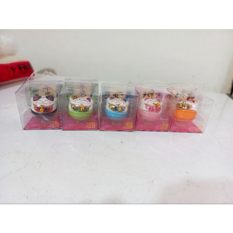 Maneki Neko Mini / Pajangan Kucing Mini / Patung Kucing Mini /  Kucing Dashboard Mobil