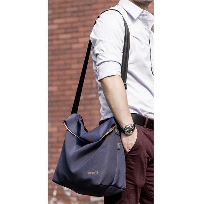 

REMAX FASHION NOTEBOOK BAGS - SINGLE 199 BIRU DIJAMIN KEREN