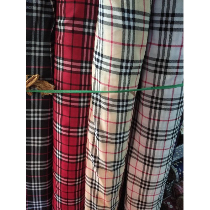 bahan kain wolfis motif kotak (per 0.5m)