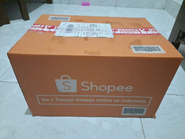 Karbol Sereh Sere Super Mom 1,5 Liter Karbol Alami Dengan Formula Yang Aman Bagi Bayi Dan Anak