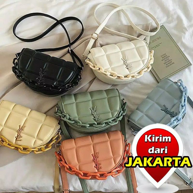 [022] Tas Selempang Setengah Lingkaran Rantai