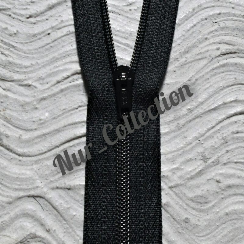 Resleting YKK 40 cm Hitam