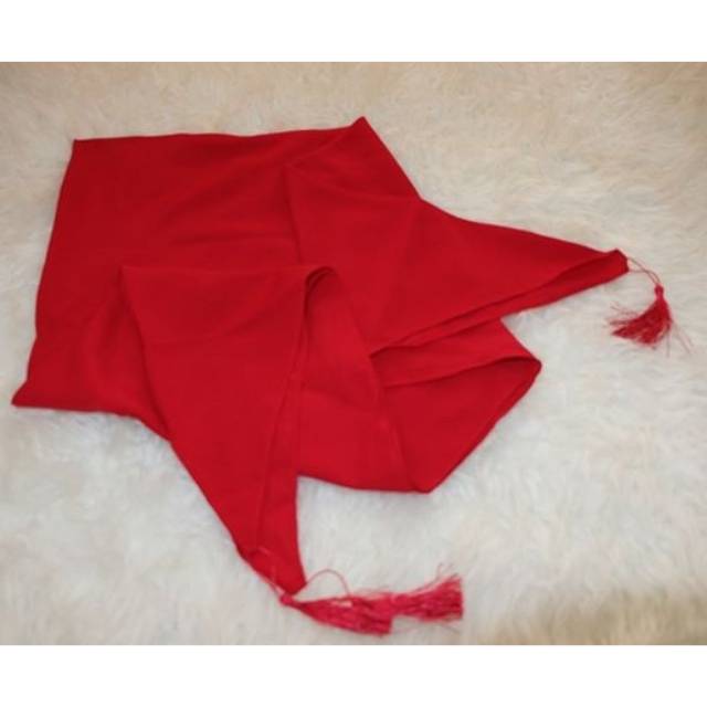 

SEGITIGA INSTANT TASSEL
