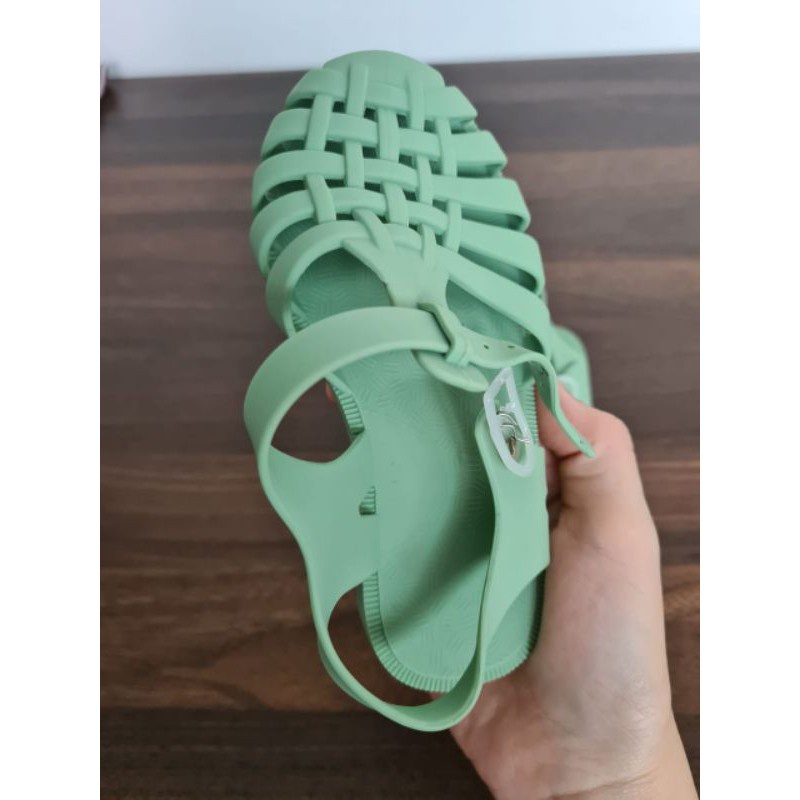 Possession no brand sepatu jelly anak