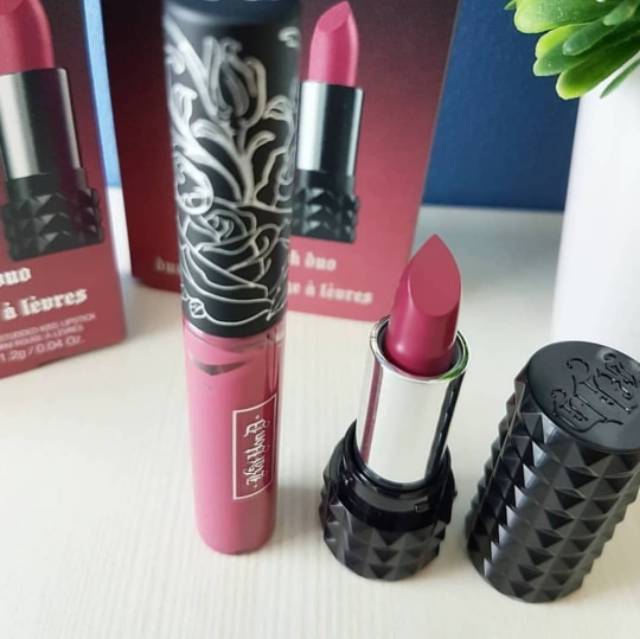 Deluxe size KAT VON D LIPSTICK