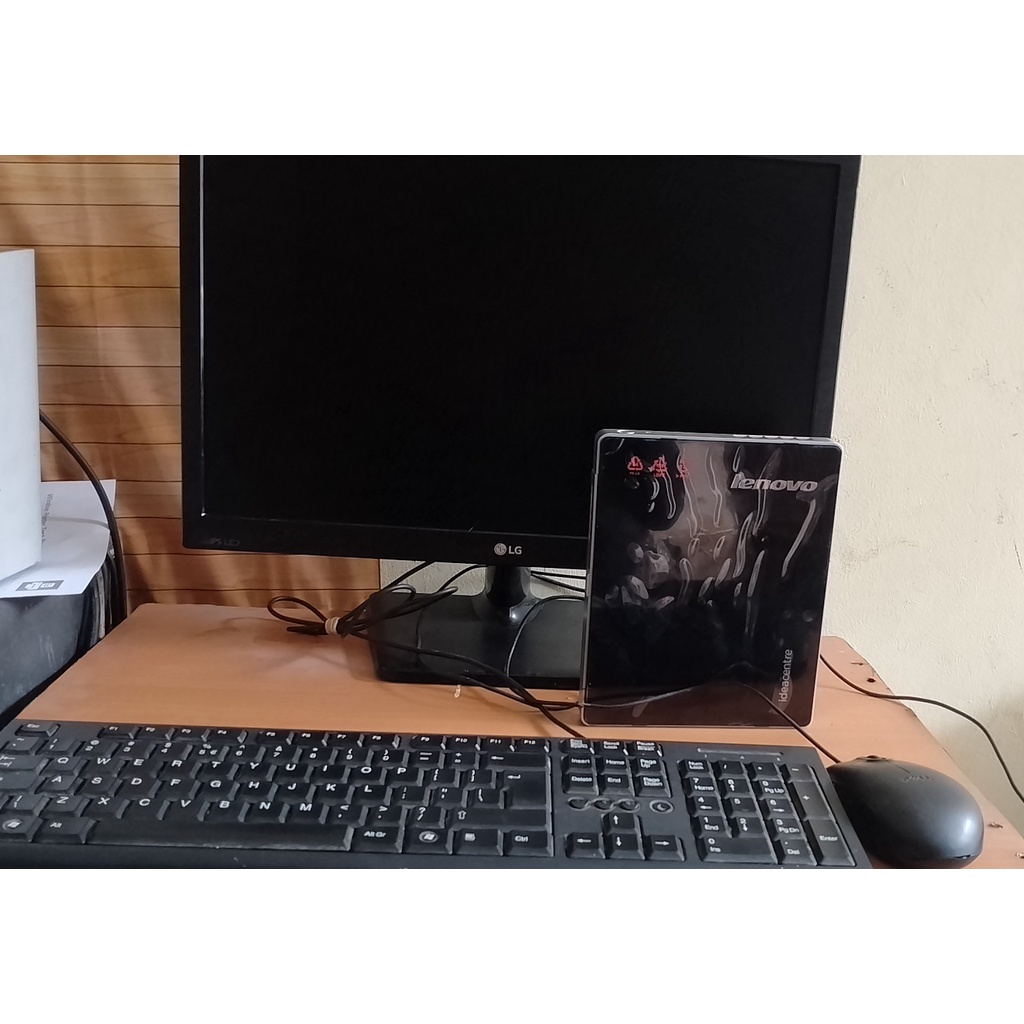 1 Set Pc Mini Core i3 Led 19 inci Siap Pakai