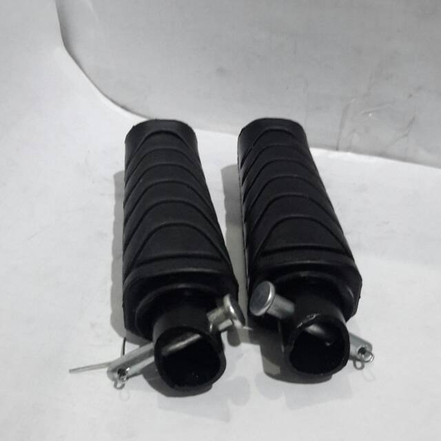 Karet Footstep step belakang blade vario 110 125 beat Fi revo abs besi tebal