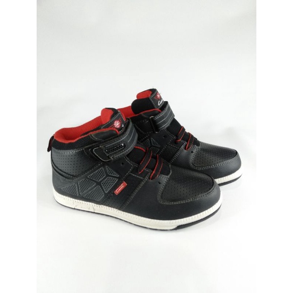 Sepatu sekolah / anak laki-laki / SD / Carvil