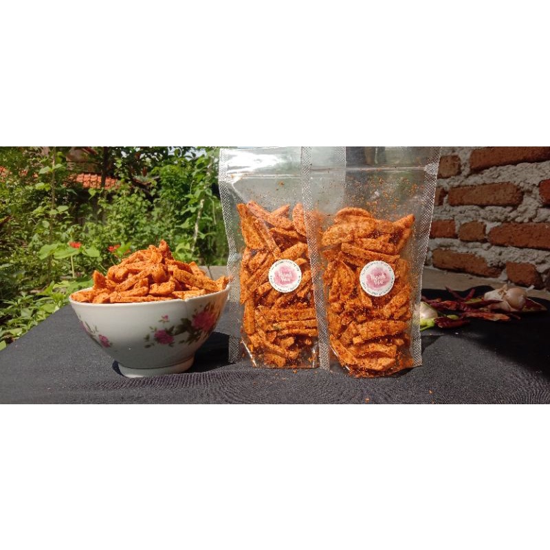 

basreng pedas daun jeruk