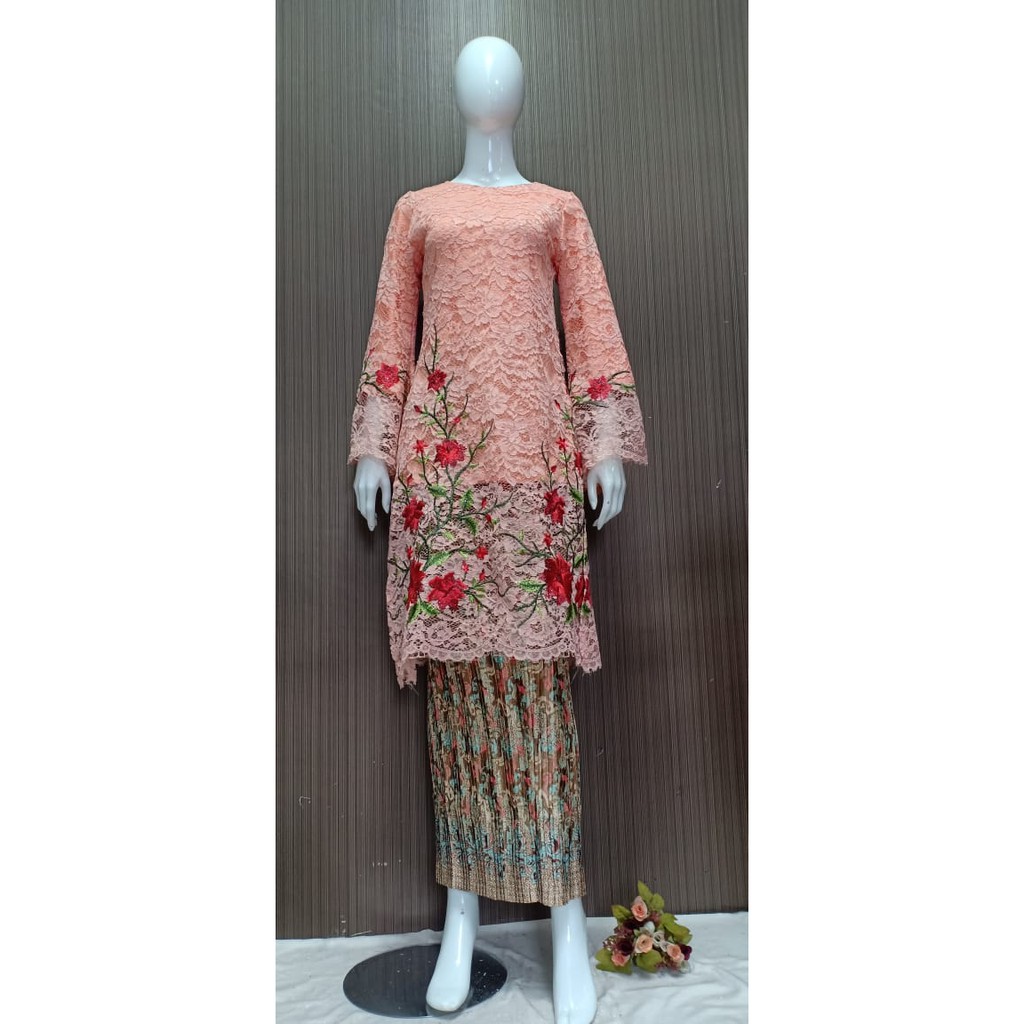 KEBAYA HANABI BRUKAT ROK PRISKET KEBAYA BRUKAT KEBAYA RUMAH KEBAYA BANDUNG RUMAH SONGKET BANDUNG