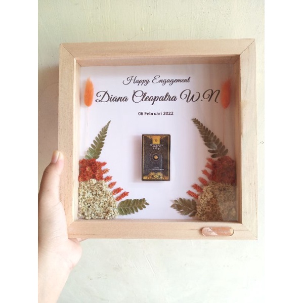 Mahar Dry flower figura bingkai mini gold emas antam | kado nikah tunangan custom-Ungu / Orange