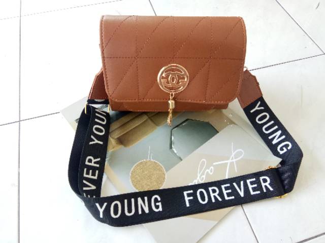 Tas Slempang Cherry Slingbag Fashion Wanita