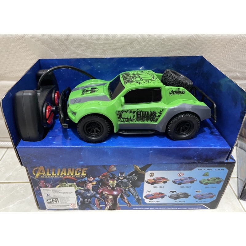 Mainan mobil remote control / Mobil Super Hero avengers