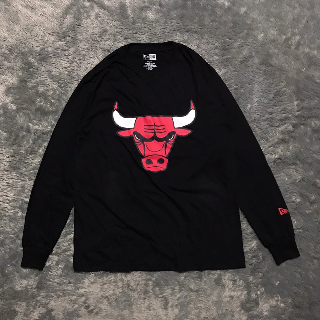 KAOS LONGSLEEVE TSHIRT NEW ERA X CHICAGO BULLS BIG LOGO HIGH MIRROR QUALITY