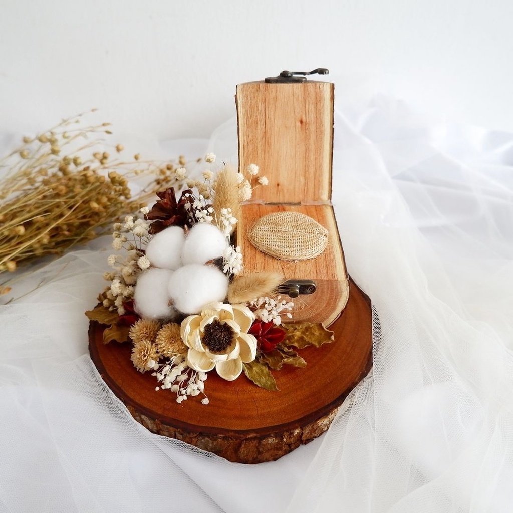 Frame mahar / kotak cincin / tempat cincin / ringbox / mahar / box perhiasan / wadah cincin