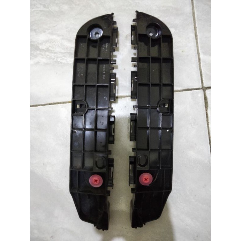 Breket Bemper Depan Fortuner VRZ 2016-2020 Original