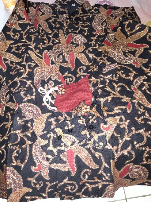 Kemeja Batik Pria Full Furing Lengan Panjang Katun Halus Baturadenan Motif Kembang Lombok