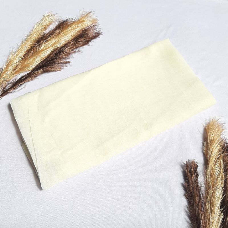 SEGIEMPAT PARIS POLOS PREMIUM AZARA | ANTI LETOY | PARIS VOAL | KERUDUNG MIRACLE MURAH | HIJAB JILBAB SQUARE | JILBAB SEMI PREMIUM SEKOLAH-Cream