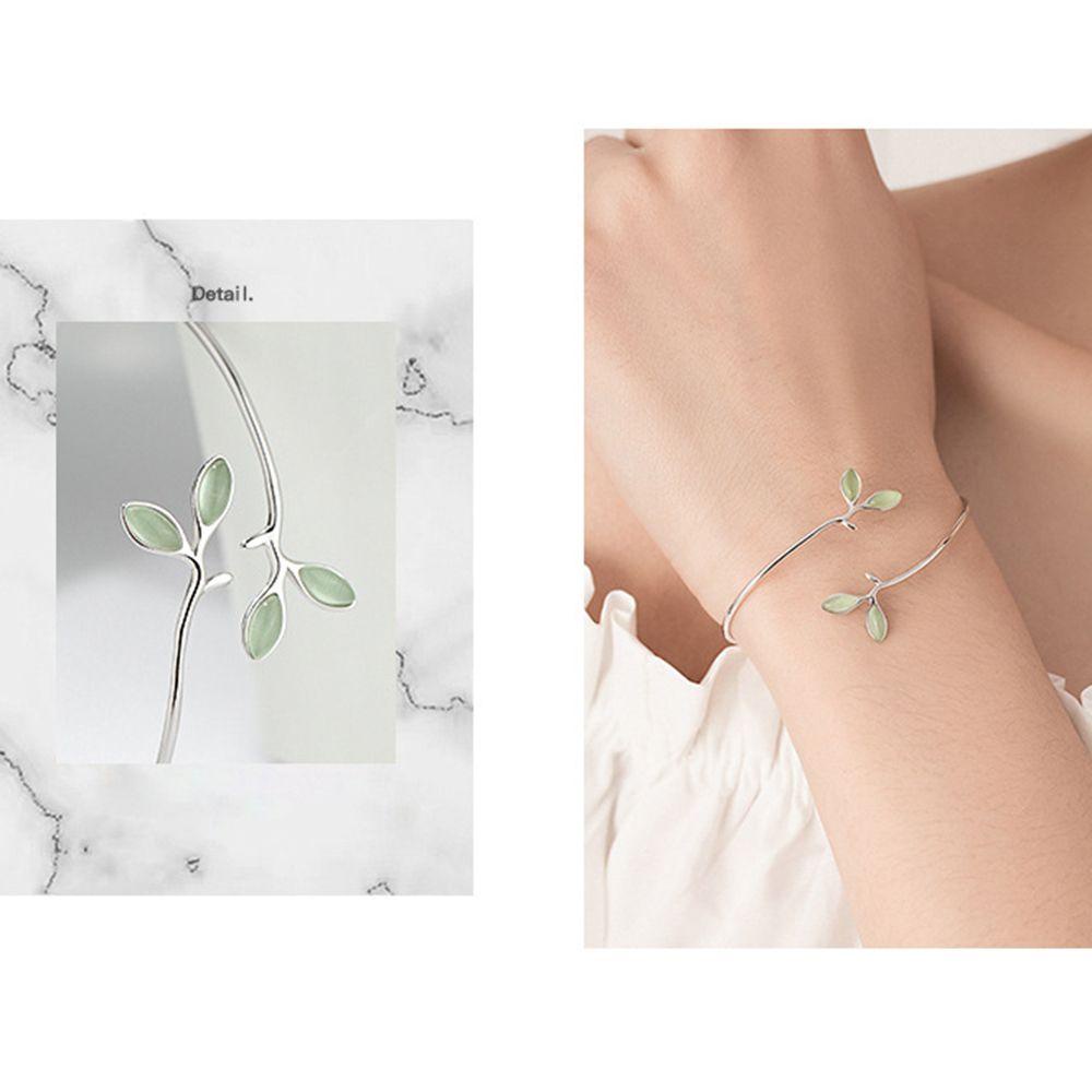 Mxbeauty Daun Hijau Manset Gelang Perempuan Sederhana Perhiasan Hadiah Gadis Halus Gaya Korea Women Bracelet