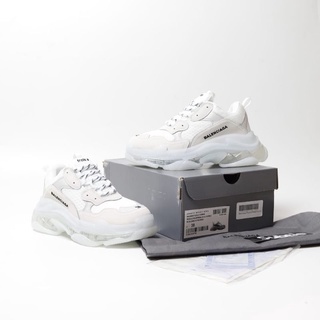 white bottom trainers