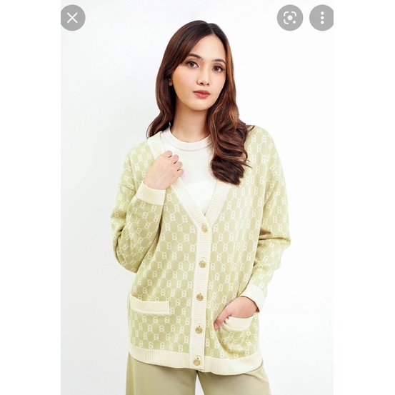 READY. Cardigan and Vest Benang Jarum Buttonscarves (Pistachio and Honey)