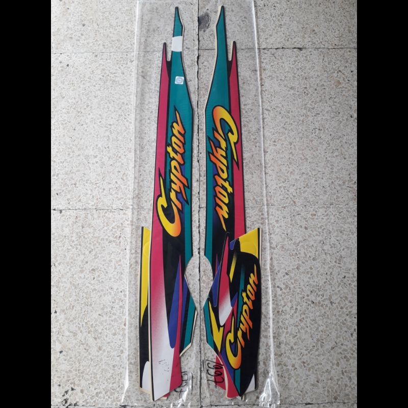 striping crypton tahun 1997