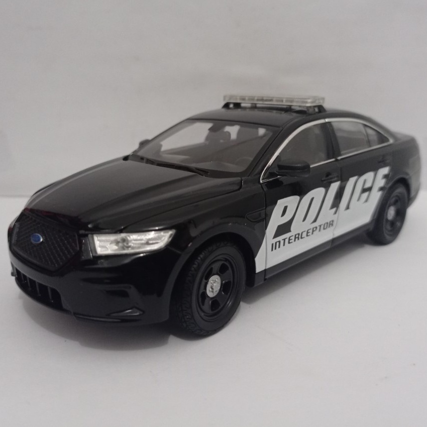 Diecast Ford police interceptor Welly 1:24 mobil polisi mainan harga murah
