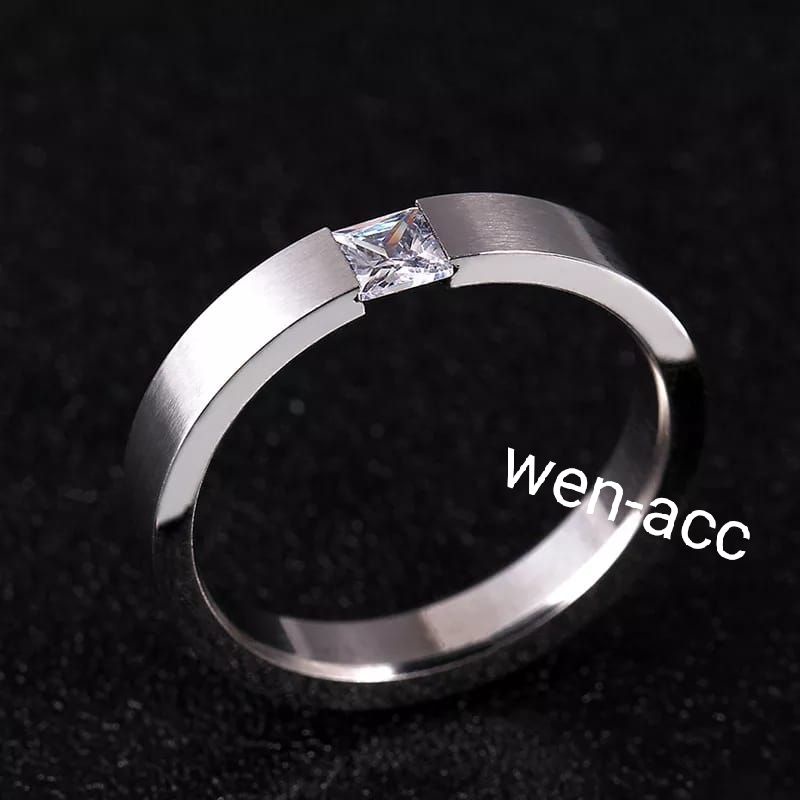 Cincin Titanium Permata Zircon Pria dan Wanita